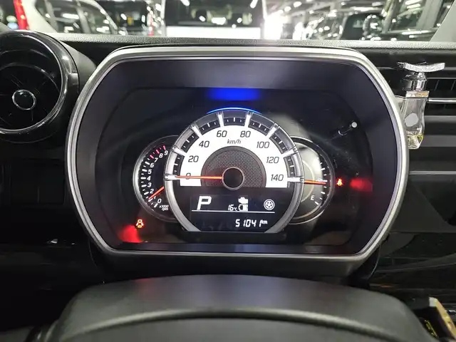 スズキ スペーシア カスタム HYBRID XS 長崎県 2020(令2)年 5.1万km ピュアホワイトP 〇ストラーダナビ/〇フルセグTV/〇両側パワースライドドア/〇バックカメラ/〇ビルトインETC/〇ドライブレコーダー/〇アダプティブクルーズコントロール/〇セーフティサポート/〇LEDヘッドランプ/〇LEDフロントフォグランプ/〇LEDフロントイルミネーション/〇革巻きシフトノブ/〇革巻きステアリングホイール/〇合皮/ファブリックコンビシート/〇シートヒーター/〇パーソナルテーブル/〇純正15インチアルミホイール/〇キーレスプッシュスタートシステム/〇スペアキー/〇禁煙車