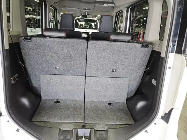 スズキ スペーシア カスタム HYBRID XS 長崎県 2020(令2)年 5.1万km ピュアホワイトP 〇ストラーダナビ/〇フルセグTV/〇両側パワースライドドア/〇バックカメラ/〇ビルトインETC/〇ドライブレコーダー/〇アダプティブクルーズコントロール/〇セーフティサポート/〇LEDヘッドランプ/〇LEDフロントフォグランプ/〇LEDフロントイルミネーション/〇革巻きシフトノブ/〇革巻きステアリングホイール/〇合皮/ファブリックコンビシート/〇シートヒーター/〇パーソナルテーブル/〇純正15インチアルミホイール/〇キーレスプッシュスタートシステム/〇スペアキー/〇禁煙車