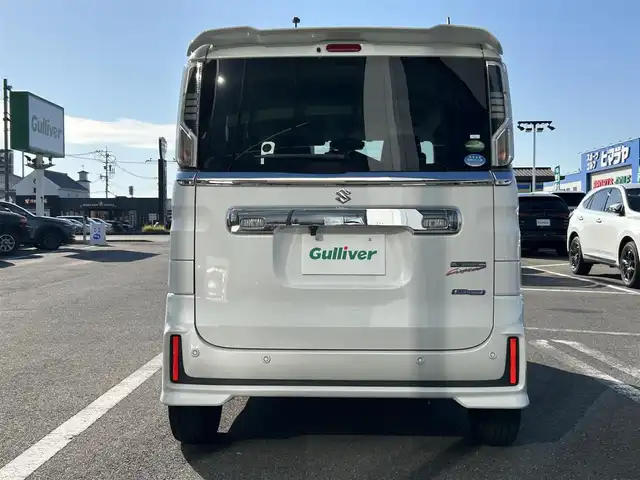 スズキ スペーシア カスタム HYBRID XS 長崎県 2020(令2)年 5.1万km ピュアホワイトP 〇ストラーダナビ/〇フルセグTV/〇両側パワースライドドア/〇バックカメラ/〇ビルトインETC/〇ドライブレコーダー/〇アダプティブクルーズコントロール/〇セーフティサポート/〇LEDヘッドランプ/〇LEDフロントフォグランプ/〇LEDフロントイルミネーション/〇革巻きシフトノブ/〇革巻きステアリングホイール/〇合皮/ファブリックコンビシート/〇シートヒーター/〇パーソナルテーブル/〇純正15インチアルミホイール/〇キーレスプッシュスタートシステム/〇スペアキー/〇禁煙車