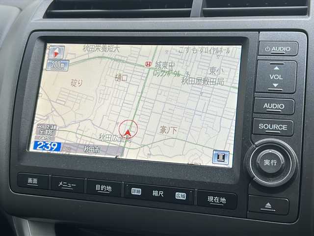 ホンダ ストリーム RSZ HDDナビパッケージ 秋田県 2011(平23)年 6.1万km プレミアムホワイトパール 純正ナビ　/（ＣＤ　ＤＶＤ　地デジＴＶ）/バックカメラ　/前後ドラレコ　/ＥＴＣ　/３列シート　/ステアリングリモコン