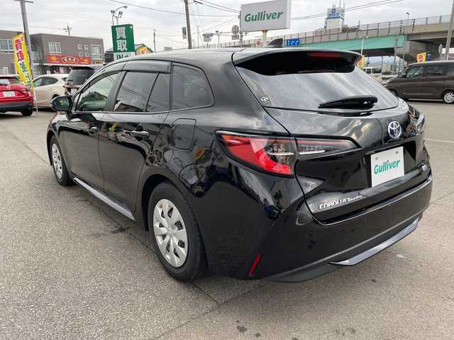 トヨタ カローラツーリング ハイブリッド G 石川県 2022(令4)年 7.2万km 黒 純正１０．５型ナビ　フルセグＴＶ　バックカメラ　ＬＥＤヘッドライト　ＥＴＣ２．０　スマートキー　トヨタセーフティセンス　レーダークルーズ　プッシュスタート　電動ミラー　保証書