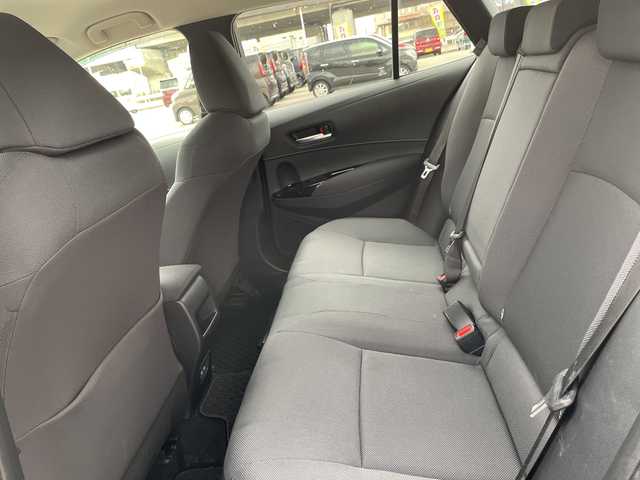 トヨタ カローラツーリング ハイブリッド G 石川県 2022(令4)年 7.2万km 黒 純正１０．５型ナビ　フルセグＴＶ　バックカメラ　ＬＥＤヘッドライト　ＥＴＣ２．０　スマートキー　トヨタセーフティセンス　レーダークルーズ　プッシュスタート　電動ミラー　保証書