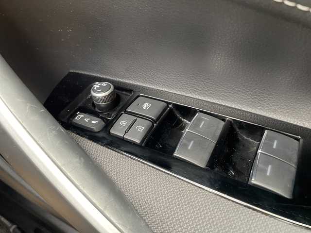 トヨタ カローラツーリング ハイブリッド G 石川県 2022(令4)年 7.2万km 黒 純正１０．５型ナビ　フルセグＴＶ　バックカメラ　ＬＥＤヘッドライト　ＥＴＣ２．０　スマートキー　トヨタセーフティセンス　レーダークルーズ　プッシュスタート　電動ミラー　保証書