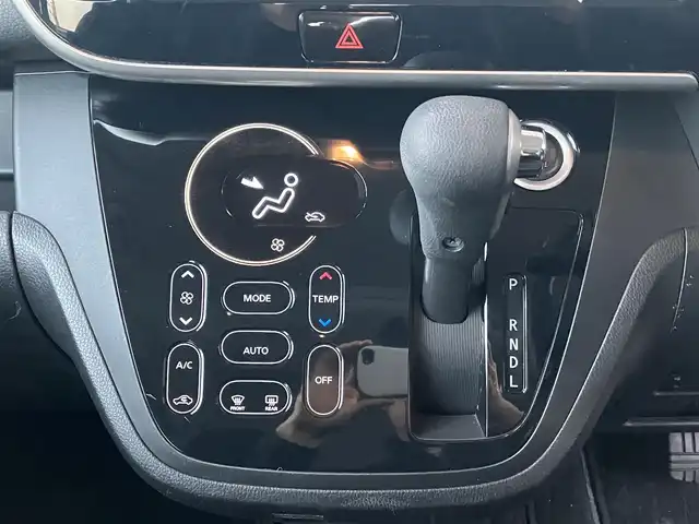 日産 デイズ ルークス ハイウェイスターX Gパッケージ 高知県 2020(令2)年 2.4万km ホワイトパール ユーザー買取車/両側パワースライドドア/LEDヘッドライト/プッシュスタート/アラウンドビューモニター/SDナビ/フルセグテレビ/ドライブレコーダー/純正アルミホイール/スマートキー/バックカメラ/全方位カメラ/ETC/オートマチックハイビーム/レーンキープアシスト