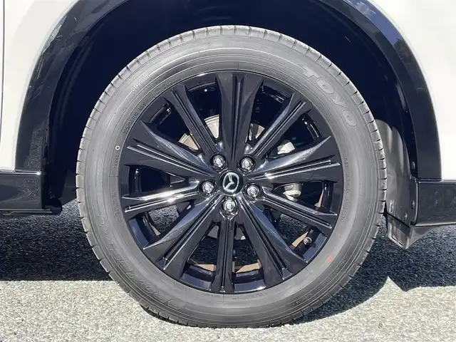 マツダ ＣＸ－５ XD スポーツアピアランス 兵庫県 2023(令5)年 1.5万km ロジウムホワイトプレミアムメタリック /ワンオーナー//R6/7年ディーラー点検記録簿有//アクティブドライビングディスプレイ（HUD）//マツダコネクトナビ//地デジ/BT/USB/Apple Car Play/Android Auto//ステアリングリモコン（ステアリングヒーター付）//本革シート//前席電動/ヒーター/運転席メモリ//パワーバックドア//パドルシフト//純正19インチAW//オートLEDヘッドランプ//ドライブレコーダー前後//トノカバー//コーナーセンサー//ワイヤレス充電器/【i-ACTIVSENSE】//アダプティブLEDヘッドライト（ALH）//ブラインドスポットモニタリング（BSM）//交通標識認識システム（TSR）//車間認知支援システム//ドライバーアテンションアラート（DAA）//リアクロストラフィックアラート（RCTA）//車線逸脱警報システム//360度ビューモニター//マツダレーダークルーズコントロール（MRCC）//クルージング&トラフィックサポート（CTS）//レーンキープアシストシステム（LAS）//アドバンストスマートシティブレーキサポート//AT誤発進抑制制御（前進時）//スマートシティブレーキサポートリヤ//AT誤後進抑制制御（後退時）