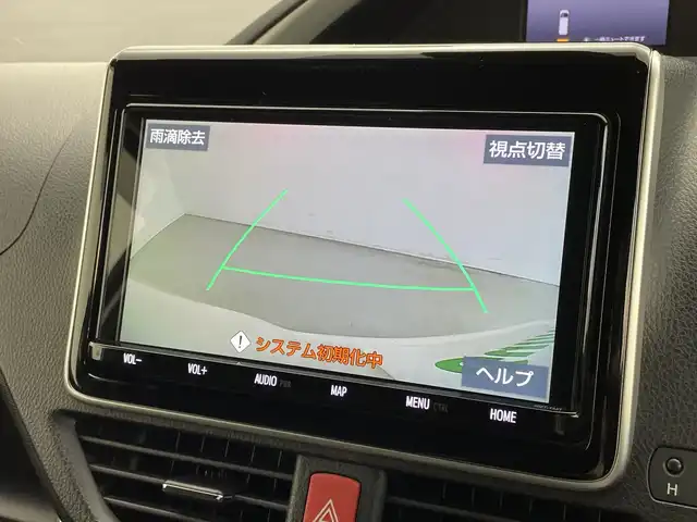 トヨタ ヴォクシー ZS 煌Ⅱ 新潟県 2020(令2)年 5万km ホワイトパールクリスタルシャイン 純正9インチSDナビ/フルセグTV/バックカメラ/フリップダウンモニター/純正サイドスポイラー/ビルトインETC/両側パワースライドドア/クルーズコントロール/レーンキープアシスト/コーナーセンサー/MTモード付AT/純正１６インチアルミホイール/LEDヘッドライト/フォグランプ/オートライト/オートハイビーム/衝突被害軽減ブレーキ/純正フロアマット/リアロールサンシェード/プッシュスタート/スマートキー