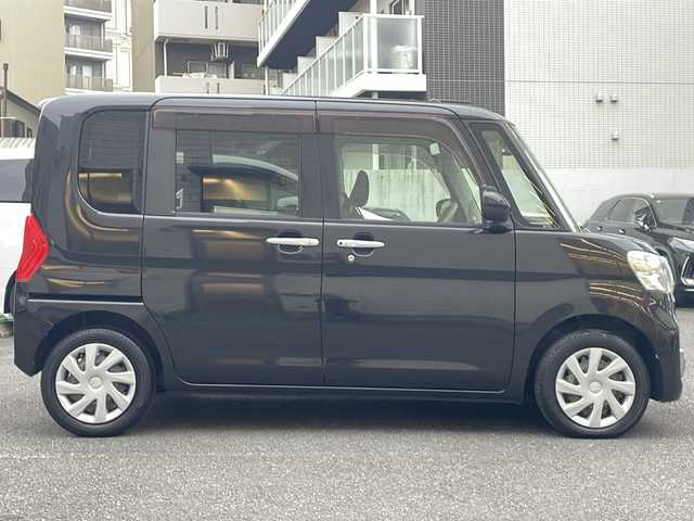 ダイハツ タント X ターボ SAⅢ 埼玉県 2018(平30)年 2万km ブラックマイカメタリック 登録時19807km/ワンオーナー/純正SDナビ（NMZK-W68D）/・フルセグTV/・USB/・Bluetooth/・CD/・DVD/・MSV/バックカメラ/ETC/ステアリングリモコン/左側パワースライドドア/純正ナビ連動ドライブレコーダー/シートヒーター（D席）/電動格納ミラー/衝突軽減ブレーキ/横滑り防止機能/アイドリングストップ/オートライト/オートハイビーム/プッシュスタート/スマートキー×2/リアロールサンシェード/ドアバイザー/フォグランプ/取扱説明書/ナビ取扱説明書/保証書