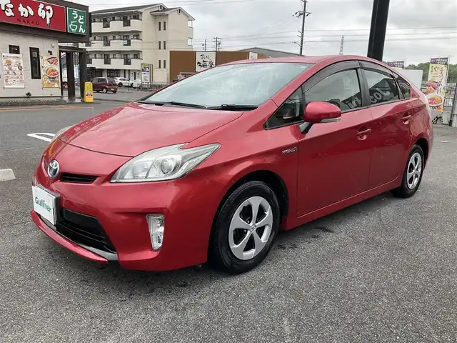 トヨタ プリウス S 滋賀県 2013(平25)年 9.2万km レッドマイカメタリック 車検8年12月まで/純正7インチナビ/Bluetooth 、CD、ワンセグテレビ/バックカメラ/ビルトインETC/HIDヘッドライト/ステアリングスイッチ/純正フロアマット/プッシュスタート/ドアバイザー/取扱説明書/保証書