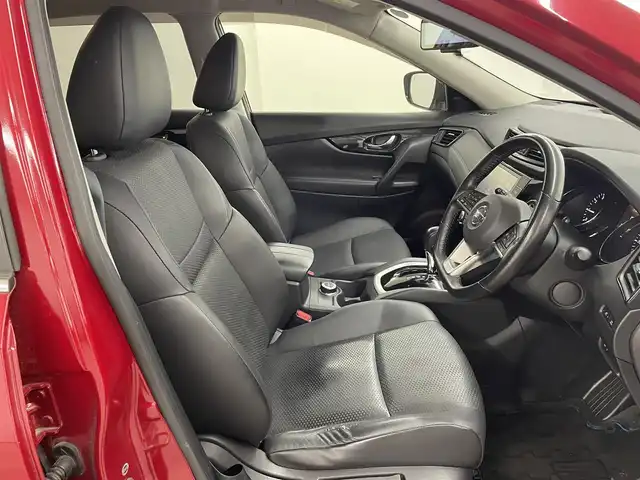 日産 エクストレイル ハイブリッド 20Xi 長崎県 2018(平30)年 4.6万km ガーネットレッド 外部検査実施済み/4WD/プロパイロット/純正SDナビ（MM517D-L）/ （DVD・ブルーレイ/フルセグTV/Bluetooth/USB）/インテリジェントアラウンドビューモニター/ETC/前方ドライブレコーダー/デジタルインナーミラー/ハンズフリーパワーバックドア/カブロンシート/レーダークルーズコントロール/エマージェンシーブレーキ/レーンアシスト/ダウンヒルアシストコントロール/横滑り防止機能/純正17インチアルミホイール/スマートキー/オートライト/純正LEDヘッドライト/スペアキー1本/保証書/取扱説明書