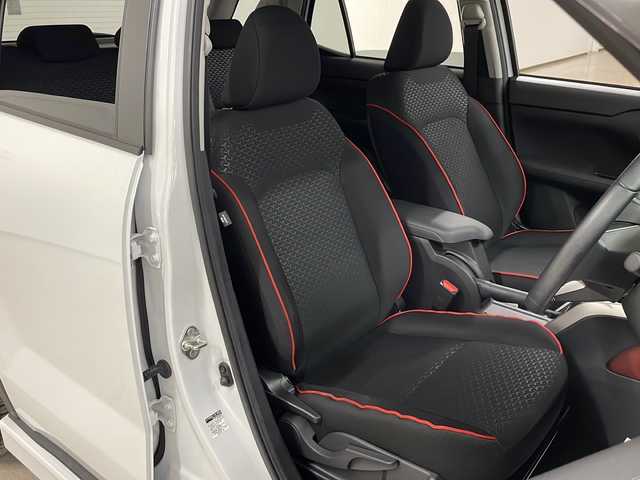 トヨタ ライズ Z 熊本県 2021(令3)年 1.9万km シャイニングホワイトパール 純正ナビ/   （フルセグTV/CD/DVD/Bluetooth/USB）/バックモニター/衝突軽減ブレーキ/コーナセンサー/モデリスタエアロ/前席シートヒーター/レーダークルーズコントロール/レーンキープアシスト/ステアリングスイッチ/アイドリングストップ/前後ドライブレコーダー/純正17インチアルミホイール/プッシュスタート/スマートキー/ＥＴＣ/ＬＥＤライト