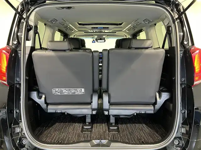 トヨタ アルファードハイブリット SR Cパッケージ 愛知県 2019(令1)年 7.5万km ブラック アルパイン１１インチナビ/ツインムーンルーフ/モデリスタエアロ/アルパイン12.8インチフリップダウンモニター/両側電動スライドドア/パワーバックドア/レーダークルーズコントロール/プリクラッシュセーフティ/ブラインドスポットモニター/レーントレーシングアシスト/クリアランスソナー/先行車発進告知/エグゼクティブパワーシート【本革】/シートヒーター/シートクーラー/シートメモリー/ハンドルヒーター/デジタルインナーミラー/前後ドライブレコーダー/ビルトインETC/アクセサリーソケット/純正17インチアルミホイール/純正フロアマット/ISOFIX