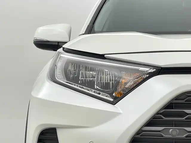 トヨタ ＲＡＶ４ G 新潟県 2020(令2)年 4.8万km ホワイトパールクリスタルシャイン ４WD/トヨタセーフティセンス/モデリスタ/禁煙車/社外SDナビ/　　CD/DVD/AM/FM/フルセグ/BT/SD/HDMI/USB/バックモニター/パワーバックドア/レーダークルーズコントロール/LEDオートライト/オートマチックハイビーム/運転席パワーシート/前席シートヒーター/純正18インチアルミホイール付/社外アルミホイール付スタッドレスタイヤ車載/　　225/65/R17/5ミリ/ステアリングスイッチ/ステアリングヒーター/ドライブレコーダー/ブラインドスポットモニター/USBポート/電動パーキングブレーキ/オートブレーキホールド/スペアキー/スマートキー/ETC