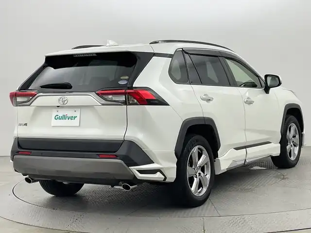 トヨタ ＲＡＶ４ G 新潟県 2020(令2)年 4.8万km ホワイトパールクリスタルシャイン ４WD/トヨタセーフティセンス/モデリスタ/禁煙車/社外SDナビ/　　CD/DVD/AM/FM/フルセグ/BT/SD/HDMI/USB/バックモニター/パワーバックドア/レーダークルーズコントロール/LEDオートライト/オートマチックハイビーム/運転席パワーシート/前席シートヒーター/純正18インチアルミホイール付/社外アルミホイール付スタッドレスタイヤ車載/　　225/65/R17/5ミリ/ステアリングスイッチ/ステアリングヒーター/ドライブレコーダー/ブラインドスポットモニター/USBポート/電動パーキングブレーキ/オートブレーキホールド/スペアキー/スマートキー/ETC