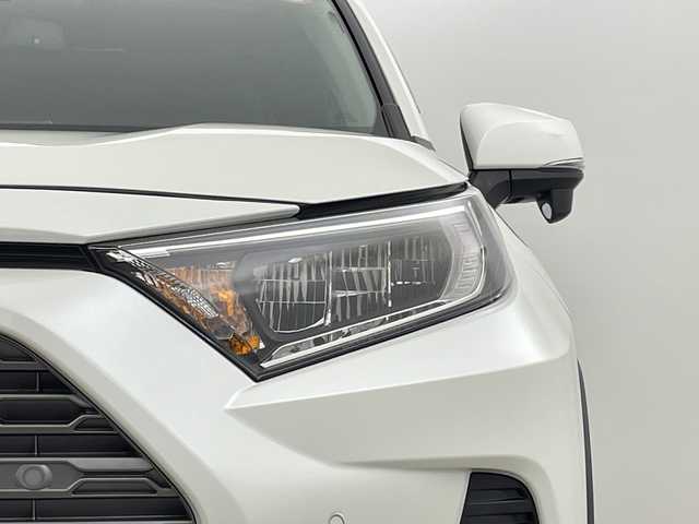 トヨタ ＲＡＶ４ G 新潟県 2020(令2)年 4.8万km ホワイトパールクリスタルシャイン ４WD/トヨタセーフティセンス/モデリスタ/禁煙車/社外SDナビ/　　CD/DVD/AM/FM/フルセグ/BT/SD/HDMI/USB/バックモニター/パワーバックドア/レーダークルーズコントロール/LEDオートライト/オートマチックハイビーム/運転席パワーシート/前席シートヒーター/純正18インチアルミホイール付/社外アルミホイール付スタッドレスタイヤ車載/　　225/65/R17/5ミリ/ステアリングスイッチ/ステアリングヒーター/ドライブレコーダー/ブラインドスポットモニター/USBポート/電動パーキングブレーキ/オートブレーキホールド/スペアキー/スマートキー/ETC