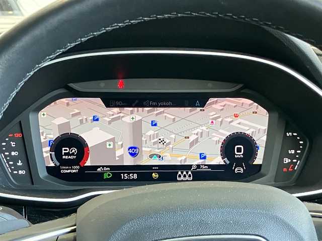 アウディ Ｑ３ 35TFSI アドバンスド 神奈川県 2021(令3)年 2.6万km グレイシアホワイトメタリック MMIナビゲーションシステム/（CD・SD・Bluetooth）/ルーフレール/パワーバックドア/全方位カメラ/フルセグTV/リヤビューカメラ/レザーシート/前席シートヒーター/運転席パワーシート/純正18インチAW/LEDヘッドライト/ETC2.0/前後ドライブレコーダー/バーチャルコックピット/アダプティブクルーズ/コーナーセンサー/アドバンスドキー×2/保証書/取扱説明書