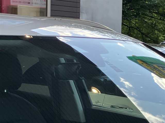アウディ Ｑ３ 35TFSI アドバンスド 神奈川県 2021(令3)年 2.6万km グレイシアホワイトメタリック MMIナビゲーションシステム/（CD・SD・Bluetooth）/ルーフレール/パワーバックドア/全方位カメラ/フルセグTV/リヤビューカメラ/レザーシート/前席シートヒーター/運転席パワーシート/純正18インチAW/LEDヘッドライト/ETC2.0/前後ドライブレコーダー/バーチャルコックピット/アダプティブクルーズ/コーナーセンサー/アドバンスドキー×2/保証書/取扱説明書