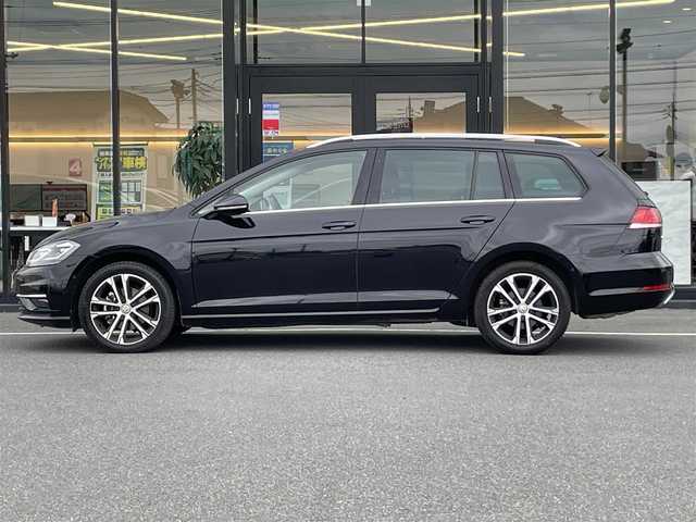 フォルクスワーゲン ゴルフ ヴァリアント TDI コンフォートL マイスター 茨城県 2019(令1)年 5.2万km 黒 純正ナビ/【ジュークボックス・CD・DVD・SD・USB・BT・AUX・AM・FM・TV】/レーダークルコン/ETC2.0/Bカメラ/前後ドラレコ/前後コーナーセンサー/パーキングアシスト/パドルシフト/ブレーキホールド/アイドリングストップ/ルーフレール/アイドリングストップ/BSM/ディーゼル車/純正フロアマット/純正アルミホイール/オートライト/Fフォグ