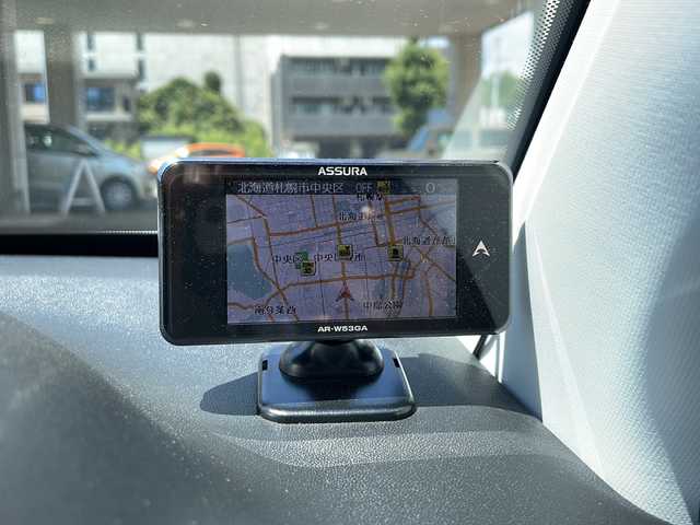 プジョー ２０８ アリュール シエロPKG 道央・札幌 2018(平30)年 3.5万km ビアンカホワイト ステアリングスイッチ/電格ミラー/パーキングアシスト/アイドリングストップ/オートライト/純正ナビ(AM/FM/BT)/パノラマルーフ/バックカメラ/スペアキー/純正フロアマット/ドライブレコーダー前後/ETC