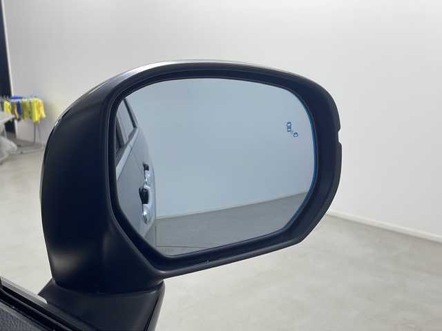 ホンダ オデッセイ ハイブリッド アブソルート ホンダセンシング 埼玉県 2016(平28)年 6.6万km プレミアムヴィーナスブラックP 両側パワースライドドア/純正ナビ/（TV/AM/FM/BT/CD/DVD）/全方位カメラ/２列目オットマン/ビルトインETC/ドライブレコーダー/ブラインドスポットモニター/レーダークルーズコントロール/D席パワーシート/ステアリングリモコン/両側パワースライドドア/後部コーナーセンサー/LEDオートライト/フォグランプ/純正17インチアルミホイール/HDMI/スマートキー×２