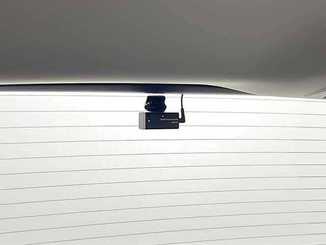 ホンダ オデッセイ ハイブリッド アブソルート ホンダセンシング 埼玉県 2016(平28)年 6.6万km プレミアムヴィーナスブラックP 両側パワースライドドア/純正ナビ/（TV/AM/FM/BT/CD/DVD）/全方位カメラ/２列目オットマン/ビルトインETC/ドライブレコーダー/ブラインドスポットモニター/レーダークルーズコントロール/D席パワーシート/ステアリングリモコン/両側パワースライドドア/後部コーナーセンサー/LEDオートライト/フォグランプ/純正17インチアルミホイール/HDMI/スマートキー×２