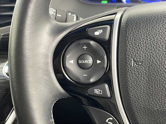 ホンダ オデッセイ ハイブリッド アブソルート ホンダセンシング 埼玉県 2016(平28)年 6.6万km プレミアムヴィーナスブラックP 両側パワースライドドア/純正ナビ/（TV/AM/FM/BT/CD/DVD）/全方位カメラ/２列目オットマン/ビルトインETC/ドライブレコーダー/ブラインドスポットモニター/レーダークルーズコントロール/D席パワーシート/ステアリングリモコン/両側パワースライドドア/後部コーナーセンサー/LEDオートライト/フォグランプ/純正17インチアルミホイール/HDMI/スマートキー×２