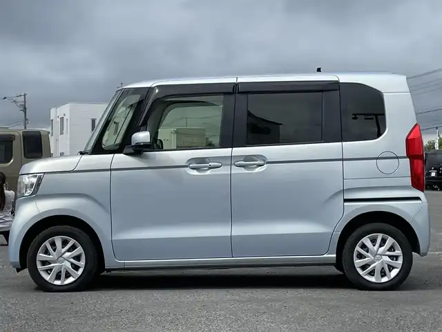 ホンダ Ｎ ＢＯＸ G L ホンダセンシング 道央・札幌 2019(平31)年 3.3万km モーニングミストブルーM ４WD/純正ディーラーOPナビ/CD/DVD/BT/フルセグ/ホンダセンシング/衝突被害軽減ブレーキ/横滑り防止装置/アダプティブクルーズコントロール/レーンキープアシスト/リアコーナーセンサー/バックカメラ/ビルトインETC/ドライブレコーダー/ECONモード/片側パワースライドドア/前席シートヒーター/ステアリングリモコン/プッシュスタート/スマートキー/LEDヘッドライト/オートライト/オートハイビーム/フォグランプ/電動格納ミラー/ヒーテッドドアミラー/ウィンカーミラー/純正フロアマット/ドアバイザー/スペアキー