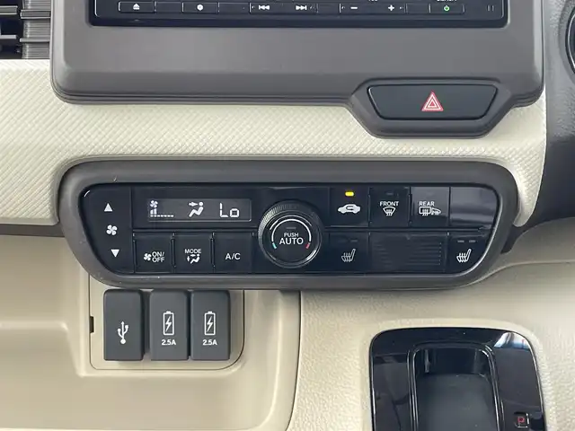 ホンダ Ｎ ＢＯＸ G L ホンダセンシング 道央・札幌 2019(平31)年 3.3万km モーニングミストブルーM ４WD/純正ディーラーOPナビ/CD/DVD/BT/フルセグ/ホンダセンシング/衝突被害軽減ブレーキ/横滑り防止装置/アダプティブクルーズコントロール/レーンキープアシスト/リアコーナーセンサー/バックカメラ/ビルトインETC/ドライブレコーダー/ECONモード/片側パワースライドドア/前席シートヒーター/ステアリングリモコン/プッシュスタート/スマートキー/LEDヘッドライト/オートライト/オートハイビーム/フォグランプ/電動格納ミラー/ヒーテッドドアミラー/ウィンカーミラー/純正フロアマット/ドアバイザー/スペアキー