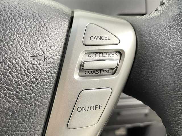 日産 セレナ ハイウェイS G S HV Aセーフ 千葉県 2014(平26)年 8.8万km ブリリアントホワイトパール 禁煙車/衝突軽減ブレーキ/レーンキープアシスト/クルーズコントロール/ディプレイ付き自動防眩式ルームミラー/踏み間違い衝突防止アシスト/フロント＆バックソナー/ふらつき警報/両側パワースライドドア/Pioneer SDナビ/・型式：AVIC-MRZ099/・CD/DVD/地デジTV/Bluetooth/ALPINEフリップダウンモニター/アラウンドビューモニター/ETC/純正アルミホイール/純正フロアマット/本革巻きステアリング/ドアバイザー/後席ロールサンシェード/後席バックテーブル/プッシュスタート/スマートキー/スペアキー1本