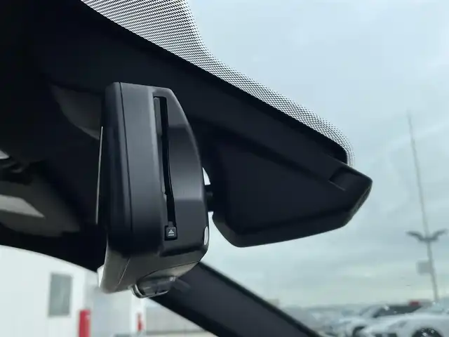 ＢＭＷ Ｘ１ xDrive 18d Mスポーツ 東京都 2020(令2)年 4.5万km アルピンホワイトⅢ 純正ナビ/Ｂカメラ/ハーフレザーシート/コンフォートアクセス/インテリジェントセーフティ/パドルシフト/ＬＩＭコントローラー/ETC/パワーバックドア/ドライビングモード/LEDヘッドライト