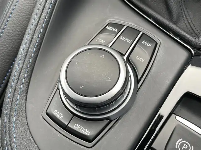 ＢＭＷ Ｘ１ xDrive 18d Mスポーツ 東京都 2020(令2)年 4.5万km アルピンホワイトⅢ 純正ナビ/Ｂカメラ/ハーフレザーシート/コンフォートアクセス/インテリジェントセーフティ/パドルシフト/ＬＩＭコントローラー/ETC/パワーバックドア/ドライビングモード/LEDヘッドライト