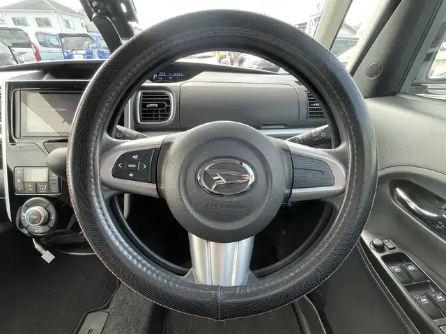 ダイハツ タント カスタム X 愛知県 2016(平28)年 2.4万km ブラックマイカメタリック 社外ディスプレイオーディオ　/ＢＴ　/Ｂカメラ　/ＬＥＤヘッドライト　/フォグライト　/ＥＴＣ　/ステアリングスイッチ　/オートライト　/左パワースライドドア　/アイドリングストップ/純正フロアマット