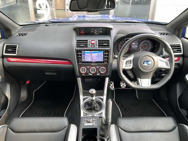 スバル ＷＲＸ ＳＴＩ S207 岩手県 2016(平28)年 2.4万km WRブルーパール ４WD/ＳＴｉエアロ　/純正ナビ　/（CD、DVD、HDMI、BT）/ＳＴｉ本革シート　/ＲＡＹＳホイール冬タイヤ有　/バックカメラ　/サイドカメラ /前席シートヒーター /LEDアクセサリーライナー/オートライト　/フォグランプ/ナビステアリングスイッチ/ETC/デュアルエアコン/プッシュスタート/スマートキー×2/オートリアワイパー/ドアバイザー/フロアマット/保証書　取説