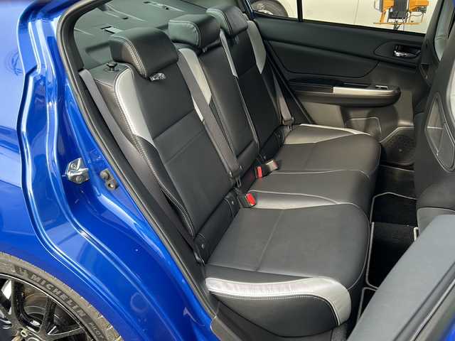 スバル ＷＲＸ ＳＴＩ S207 岩手県 2016(平28)年 2.4万km WRブルーパール ４WD/ＳＴｉエアロ　/純正ナビ　/（CD、DVD、HDMI、BT）/ＳＴｉ本革シート　/ＲＡＹＳホイール冬タイヤ有　/バックカメラ　/サイドカメラ /前席シートヒーター /LEDアクセサリーライナー/オートライト　/フォグランプ/ナビステアリングスイッチ/ETC/デュアルエアコン/プッシュスタート/スマートキー×2/オートリアワイパー/ドアバイザー/フロアマット/保証書　取説