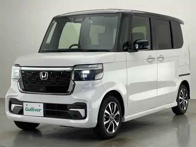 ホンダ Ｎ ＢＯＸ カスタム コーディネートスタイル 愛知県 2023(令5)年 1.7万km パールⅡ 純正８型ナビ　シートヒーター　禁煙車　ハーフレザー　バックカメラ　前後ドラレコ　電動パーキング　ホンダセンシング　衝突軽減　追従クルコン　ハンドル支援　コーナーセンサー　ツートーン　ＬＥＤオートライト