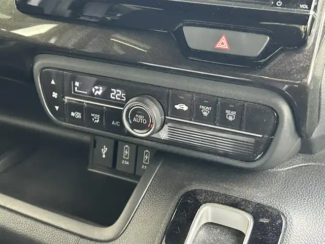 ホンダ Ｎ ＢＯＸ カスタム G L ホンダセンシング 静岡県 2019(平31)年 4万km クリスタルブラックパール 純正7インチナビ/（FM/AM/CD/DVD/SD/USB）/ホンダセンシング/・衝突軽減ブレーキ（CMBS）/・誤発進抑制機能/・横滑り防止システム/ワンオーナー/ドラレコ/ETC車載器/両側電動スライドドア/オートライト/追従クルーズコントロール/プッシュスタート/フォグランプ/カーテンエアバッグ/純正14AW