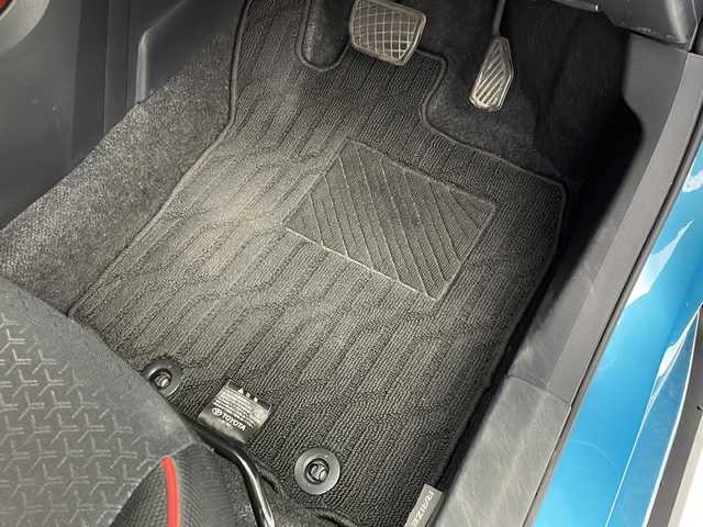 トヨタ ライズ Z 福島県 2020(令2)年 2.9万km ブラックマイカメタリック/ターコイズブルーマイカメタリック /禁煙車　//ＫＥＮＷＯＯＤ７インチナビ(BTA/TV/AM/FM)　//全方位カメラ　//衝突被害軽減ブレーキ　//レーダークルーズコントロール　//シートヒーター(D/N)　//コーナーセンサー(前後)　//ドライブレコーダー(前後)　//オートハイビーム　//スペアキー　//ＥＴＣ　//ＵＳＢ接続(充電のみ)