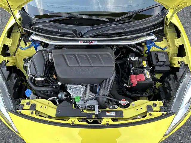 スズキ スイフト スポーツ 栃木県 2022(令4)年 4.7万km チャンピオンイエロー デゥアルブレーキサポート/社外ディスプレイオーディオ/DVD/Bluetooth/MSV/USB/ビルトインETC/前後ドライブレコーダー/D席シートヒーター/クルーズコントロール/スマートキー×2/プッシュスタート/ステアリングリモコン/LEDオートライト/LEDフォグランプ/純正17インチAW/アイドリングストップ/横滑り防止装置/電動格納ミラー/スロットコントローラー