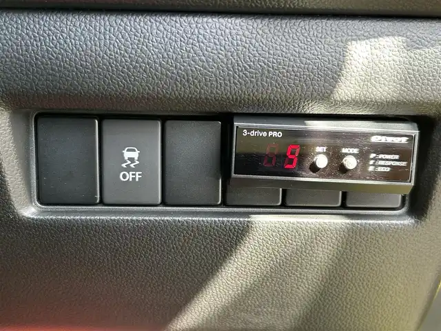 スズキ スイフト スポーツ 栃木県 2022(令4)年 4.7万km チャンピオンイエロー デゥアルブレーキサポート/社外ディスプレイオーディオ/DVD/Bluetooth/MSV/USB/ビルトインETC/前後ドライブレコーダー/D席シートヒーター/クルーズコントロール/スマートキー×2/プッシュスタート/ステアリングリモコン/LEDオートライト/LEDフォグランプ/純正17インチAW/アイドリングストップ/横滑り防止装置/電動格納ミラー/スロットコントローラー