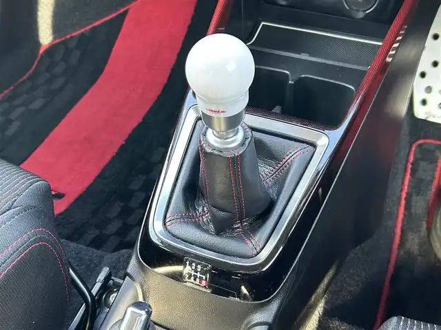 スズキ スイフト スポーツ 栃木県 2022(令4)年 4.7万km チャンピオンイエロー デゥアルブレーキサポート/社外ディスプレイオーディオ/DVD/Bluetooth/MSV/USB/ビルトインETC/前後ドライブレコーダー/D席シートヒーター/クルーズコントロール/スマートキー×2/プッシュスタート/ステアリングリモコン/LEDオートライト/LEDフォグランプ/純正17インチAW/アイドリングストップ/横滑り防止装置/電動格納ミラー/スロットコントローラー