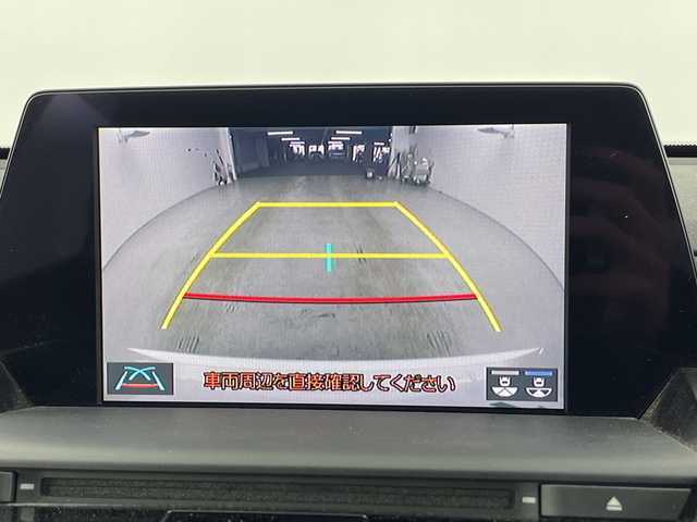 トヨタ クラウン ハイブリッド RS アドバンス 愛知県 2020(令2)年 7万km ホワイトパールクリスタルシャイン 禁煙車/純正8インチナビ/（AM/FM/Bluetooth/フルセグTV/USB)/バックカメラ/トヨタセーフティセンス/・プリクラッシュセーフティ/・レーダークルーズコントロール/・レーントレーシングアシスト/・オートマチックハイビーム/・クリアランスソナー/・ブラインドスポットモニター/ヘッドアップディスプレイ/ETC2.0/前後ドライブレコーダー/ハーフレザーシート/前席シートヒーター/ステアリングヒーター/パワーシート/パドルシフト/純正18インチアルミホイール/プッシュスタート/スマートキー/スペアキー1本/オートライト/LEDヘッドライト/フロントフォグランプ/純正フロアマット/ドアバイザー