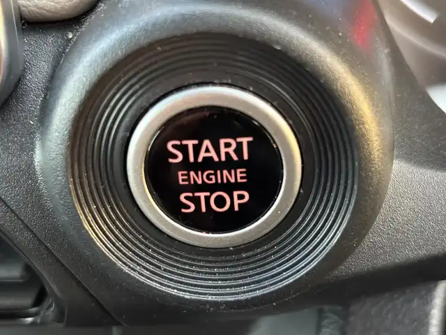 日産 デイズ X 滋賀県 2020(令2)年 6.1万km スターリングシルバーM 純正9インチナビ/・フルセグTV/FM/AM/CD/DVD/・Bluetooth/SD/AUX/全方位カメラ/ステアリングスイッチ/ドライブレコーダー/ETC/エマージェンシーブレーキ/コーナーセンサー/車線逸脱警報/先行車発進お知らせ/速度標識表示/道路標識表示/ふらつき警報/オートライト/オートハイビーム/電格ウィンカーミラー/プッシュスタート/スマートキー/ドアバイザー/ベンチシート