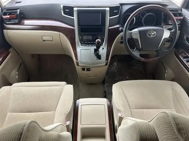 トヨタ アルファード 240G 埼玉県 2008(平20)年 10.8万km ゴールドパールクリスタルシャイン 純正ＨＤＤナビ　純正フリップダウンモニター　バックカメラ　フルセグ　ミュージックサーバー　ＤＮパワーシート　オットマン　両側パワースライドドア　前後ドライブレコーダー　前後コーナーセンサー