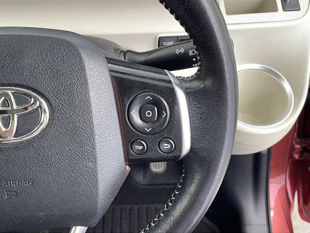 トヨタ シエンタ G 鹿児島県 2016(平28)年 8.3万km レッドマイカM ワンオーナー/モデリスタエアロ /社外SDナビ/（AM/FM/CD/DVD）/フルセグTV/バックカメラ/フリップダウンモニター/両側パワースライドドア/ETC/スマートキー /取扱説明書/保証書/スペアキー/純正フロアマット