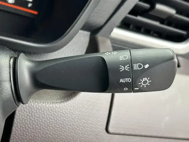 トヨタ タンク G 和歌山県 2020(令2)年 5.9万km パールホワイトⅢ 純正ナビ/Bluetooth/衝突軽減/横滑り防止機能/コーナーセンサー/クルコン/両側パワースライドドア/ETC/アイドリングストップ/オートライト/オートマチックハイビーム/プッシュスタート/スマートキー/ウインカー付きドアミラー