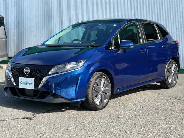 日産 ノート X 徳島県 2022(令4)年 0.2万km オーロラフレアブルーパール 純正メーカーナビ/・フルセグ/BT/USB/HDMI/AppleCarPlay/インテリジェントキー/プッシュスタート /ＥＴＣ/エマージェンシーブレーキ/ヘッドライトレベライザー/純正フロアマット/ステアリングリモコン