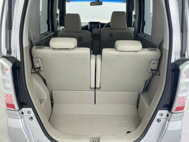 ホンダ Ｎ ＢＯＸ G Lパッケージ 群馬県 2015(平27)年 5.2万km カトラリーシルバーM 純正ディスプレイオーディオ　バックカメラ　両側電動スライドドア　ＥＴＣ　ステアリングスイッチ　リアロールカーテン　スマートキー　横滑り防止装置　ヘッドライトレベライザー　ウィンカーミラー　禁煙車