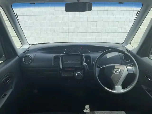 ダイハツ タント カスタム X 愛知県 2012(平24)年 8.4万km ブラックマイカメタリック ・ALPINE製SDメモリーナビ/・フルセグTV/・CD/DVD再生/・ETC/・助手席側パワースライドドア/・純正フロアマット/・INVERNO製13インチアルミホイール/・HIDヘッドライト/・電動格納ミラー/・スマートキー