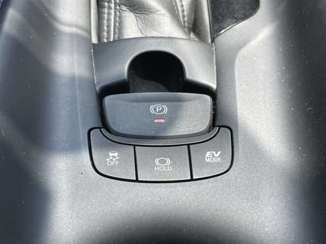 トヨタ Ｃ－ＨＲ S 岡山県 2017(平29)年 12.9万km ブラックマイカ 登録時走行距離128241キロ/純正9インチSDナビ/AM/FM/Bluetooth/TV/SD/DISC/モデリスタエアロ/Toyota Safety Sense/・プリクラッシュセーフティ/・レーンディパーチャーアラート/・オートマチックハイビーム/レーダークルーズコントロール/バックカメラ/純正17インチAW/純正フロアマット/プッシュスタート/スマートキー/ETC