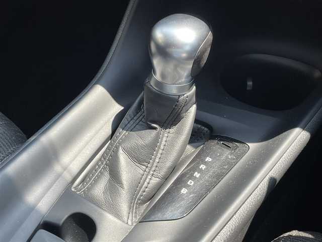 トヨタ Ｃ－ＨＲ S 岡山県 2017(平29)年 12.9万km ブラックマイカ 登録時走行距離128241キロ/純正9インチSDナビ/AM/FM/Bluetooth/TV/SD/DISC/モデリスタエアロ/Toyota Safety Sense/・プリクラッシュセーフティ/・レーンディパーチャーアラート/・オートマチックハイビーム/レーダークルーズコントロール/バックカメラ/純正17インチAW/純正フロアマット/プッシュスタート/スマートキー/ETC