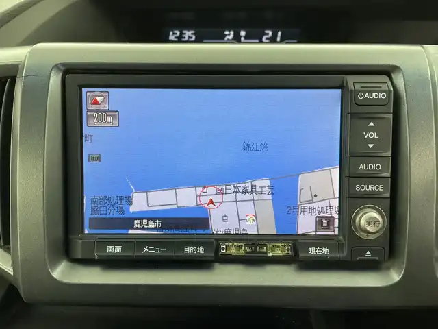 ホンダ ステップワゴン スパーダ Z HDDナビED 鹿児島県 2011(平23)年 14.7万km プレミアムホワイトパール ワンオーナー　/純正ナビ　/（フルセグ/Ｂｌｕｅｔｏｏｔｈ/CD/DVD)　/バックカメラ　/両側パワースライドドア　/ドアバイザー　/パドルシフト　/純正フロアマット　/ＥＴＣ　/純正１６インチアルミホイール　/スマートキー/スペアキー1本/保証書　/取扱説明書